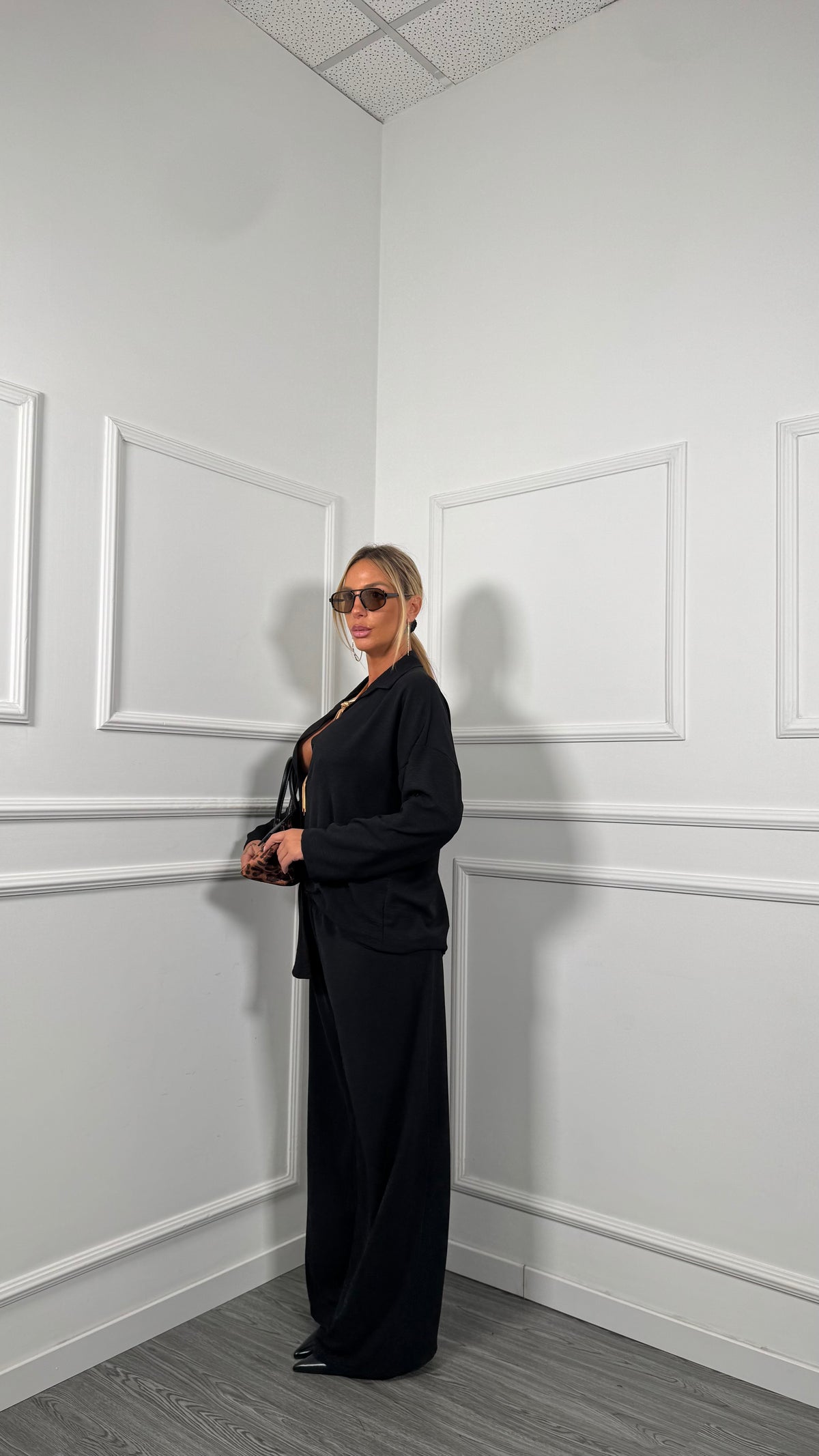 Coordinato con pantaloni palazzo nero 5687
