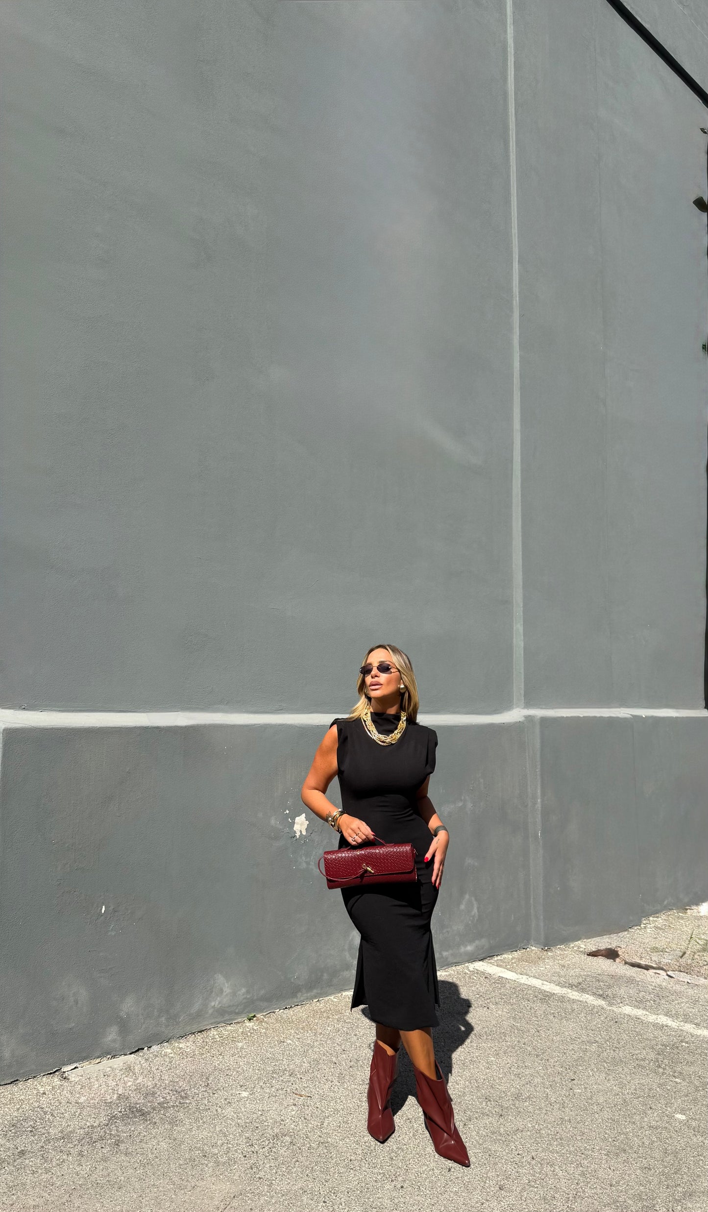 Abito midi con spalline Delia nero