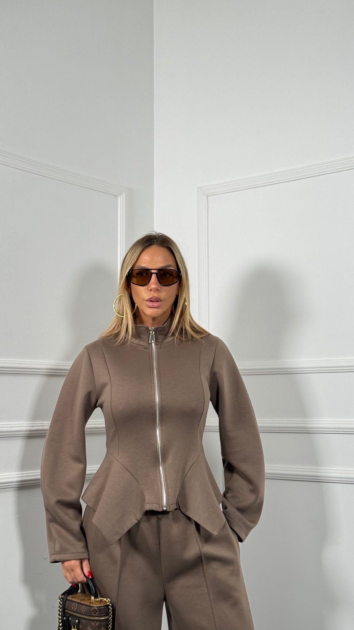 Coordinato tuta con felpa avvitata taupe m8763
