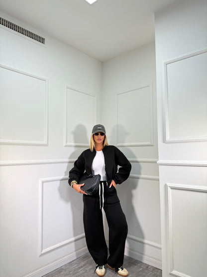 Coordinato in tuta Coffee nero 22624