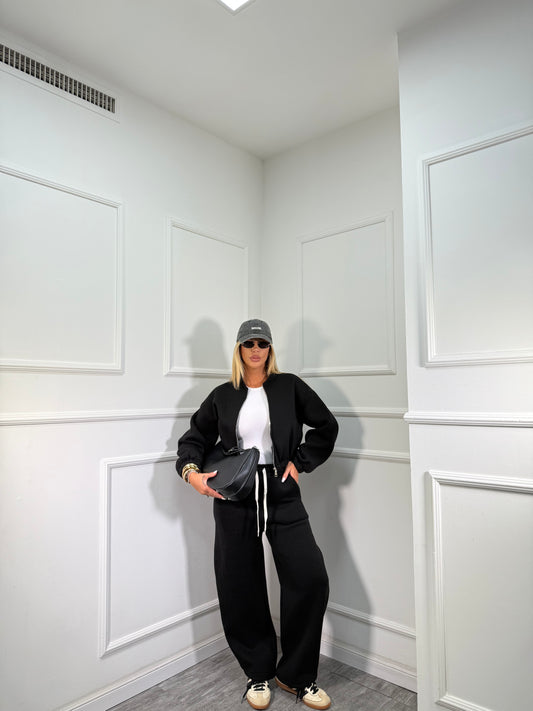 Coordinato in tuta Coffee nero 22624