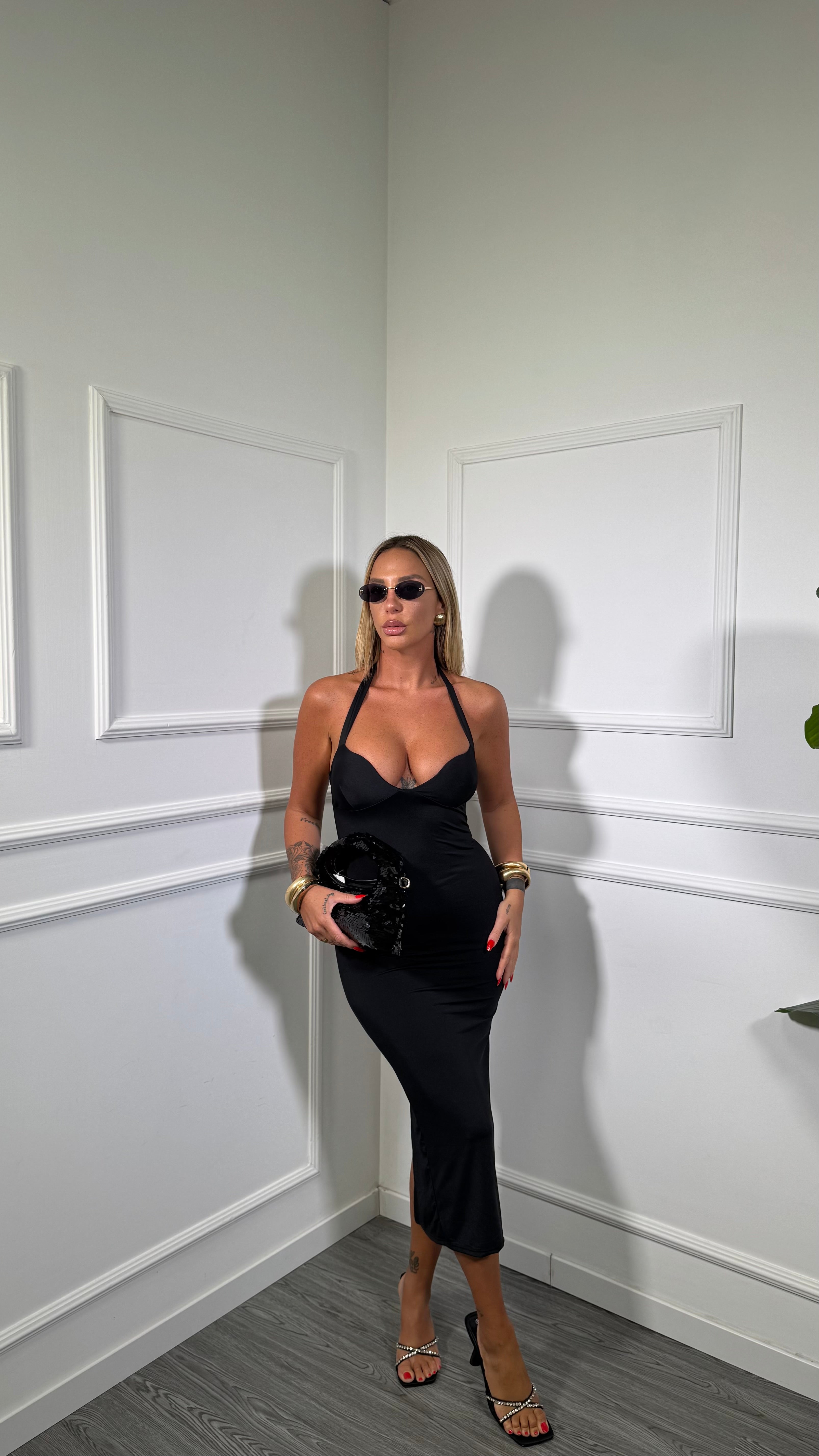 Abito midi in lycra contenitiva Samyra nera