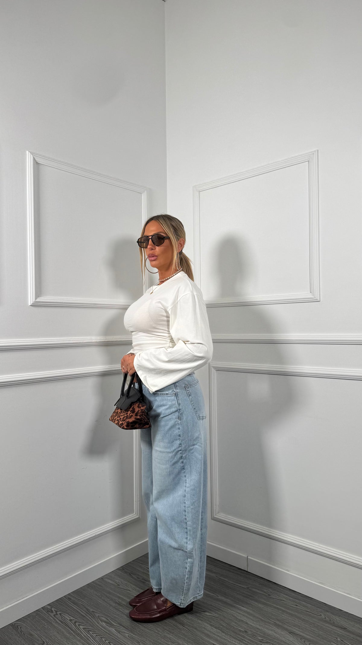 Jeans baggy balloon con cintura lavaggio chiaro t6090-2