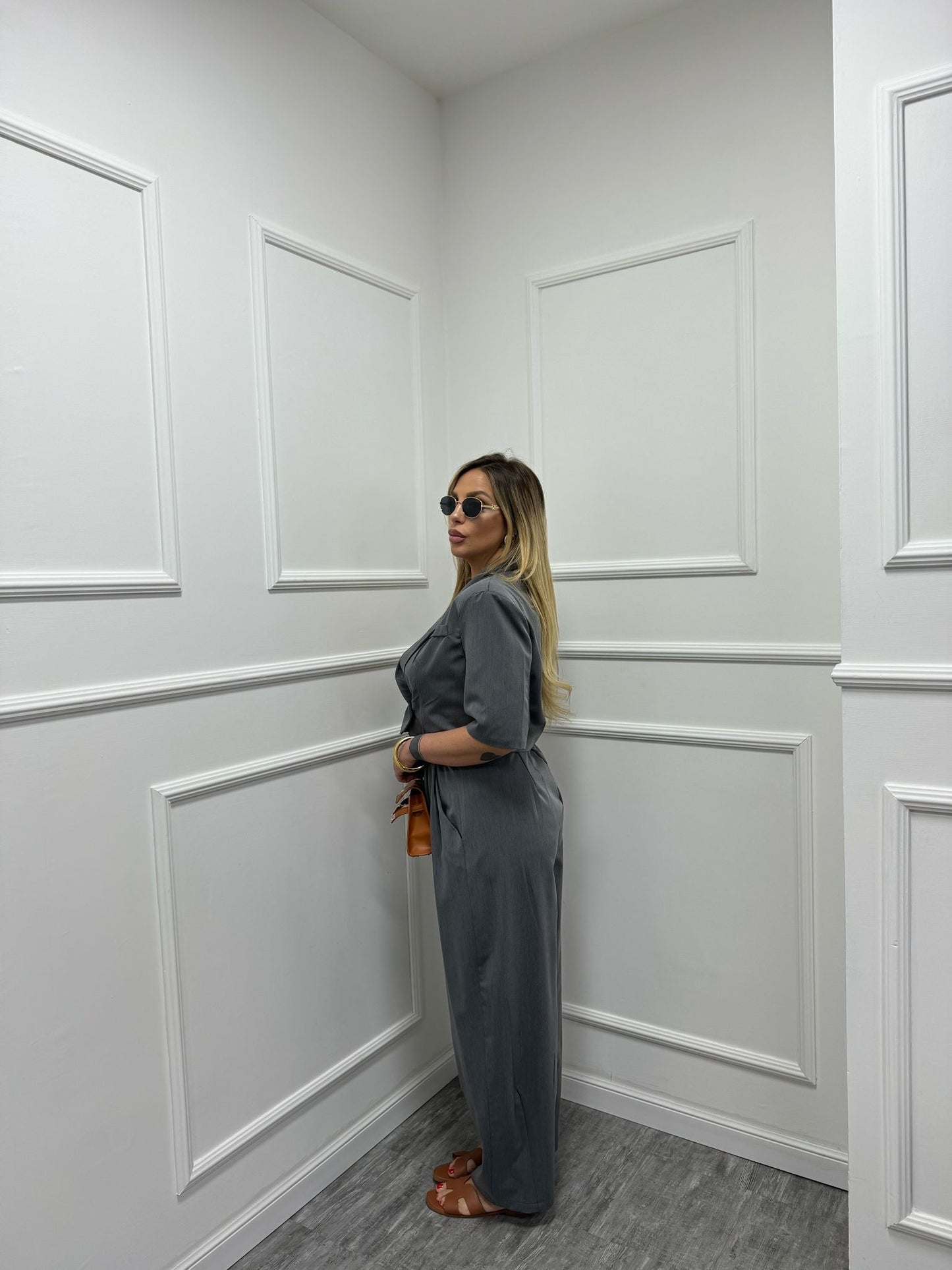 Tailleur mavi grigio