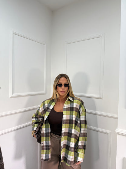 Camicia oversize a quadri in flanella con spalline lime/cacao by justwest 2636