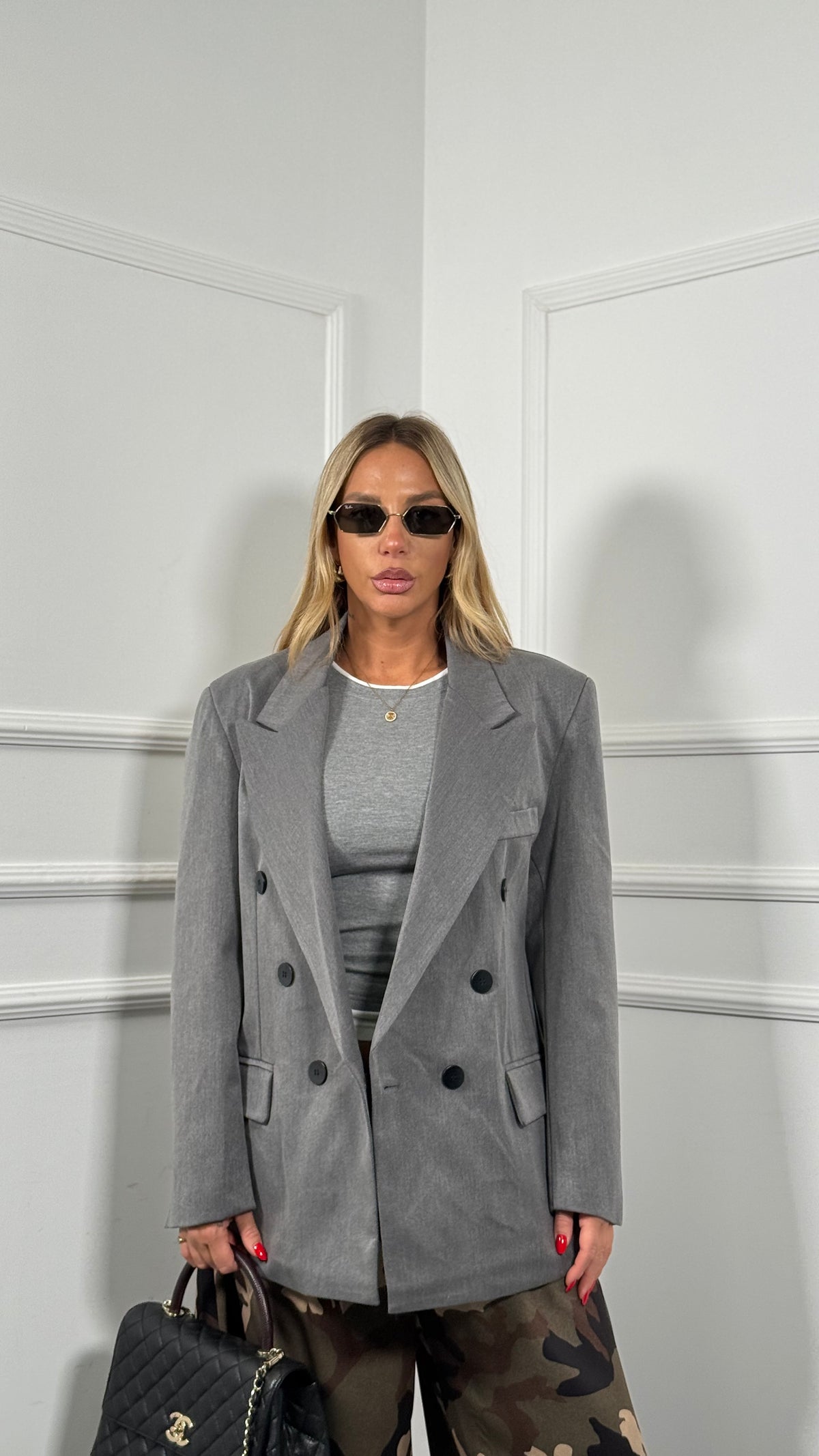 Blazer doppiopetto con spalline by lumina grigio