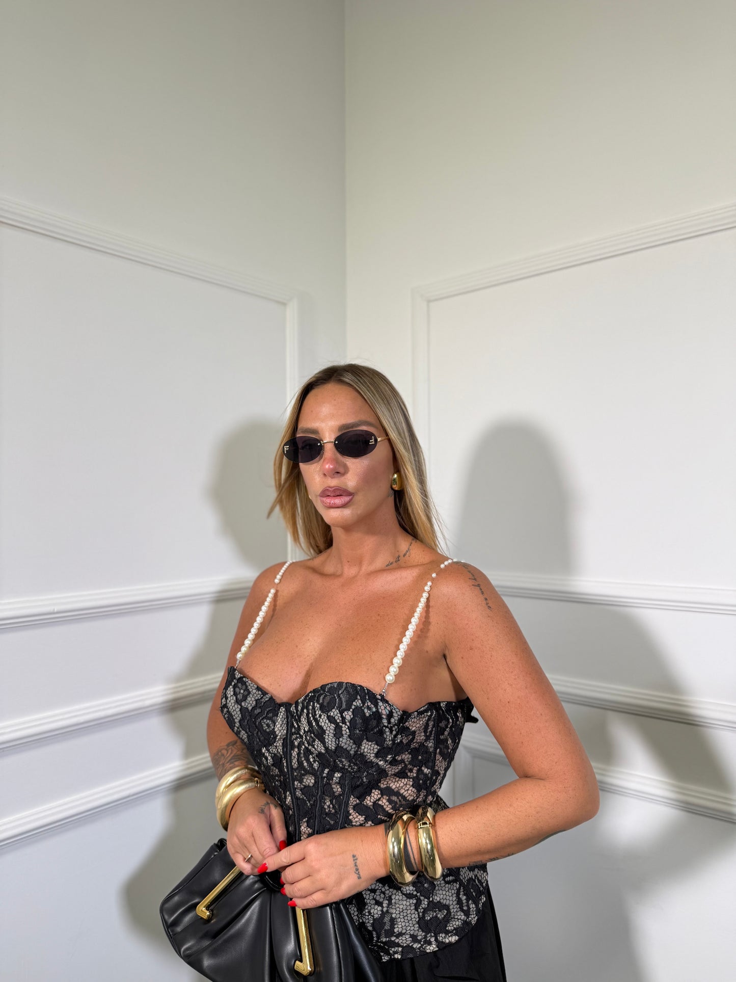 Bustier in pizzo con perle nero 1970