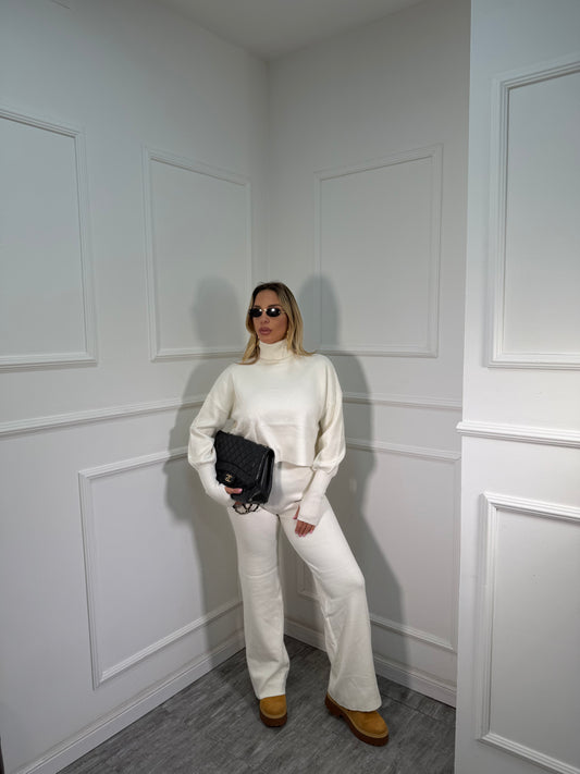 Coordinato lana rasata collo alto Alaska bianco g106