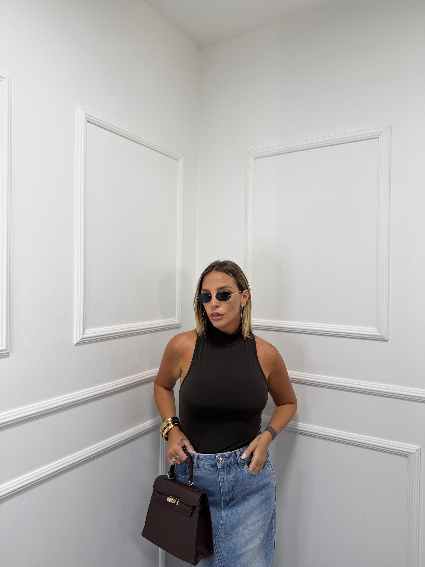 Body collo alto scollo americano Kendall cioccolato 52093