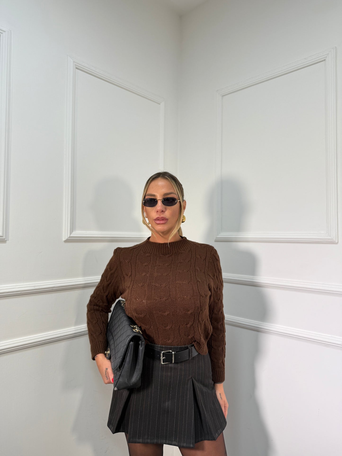 Pantagonna gessato con cintura nero