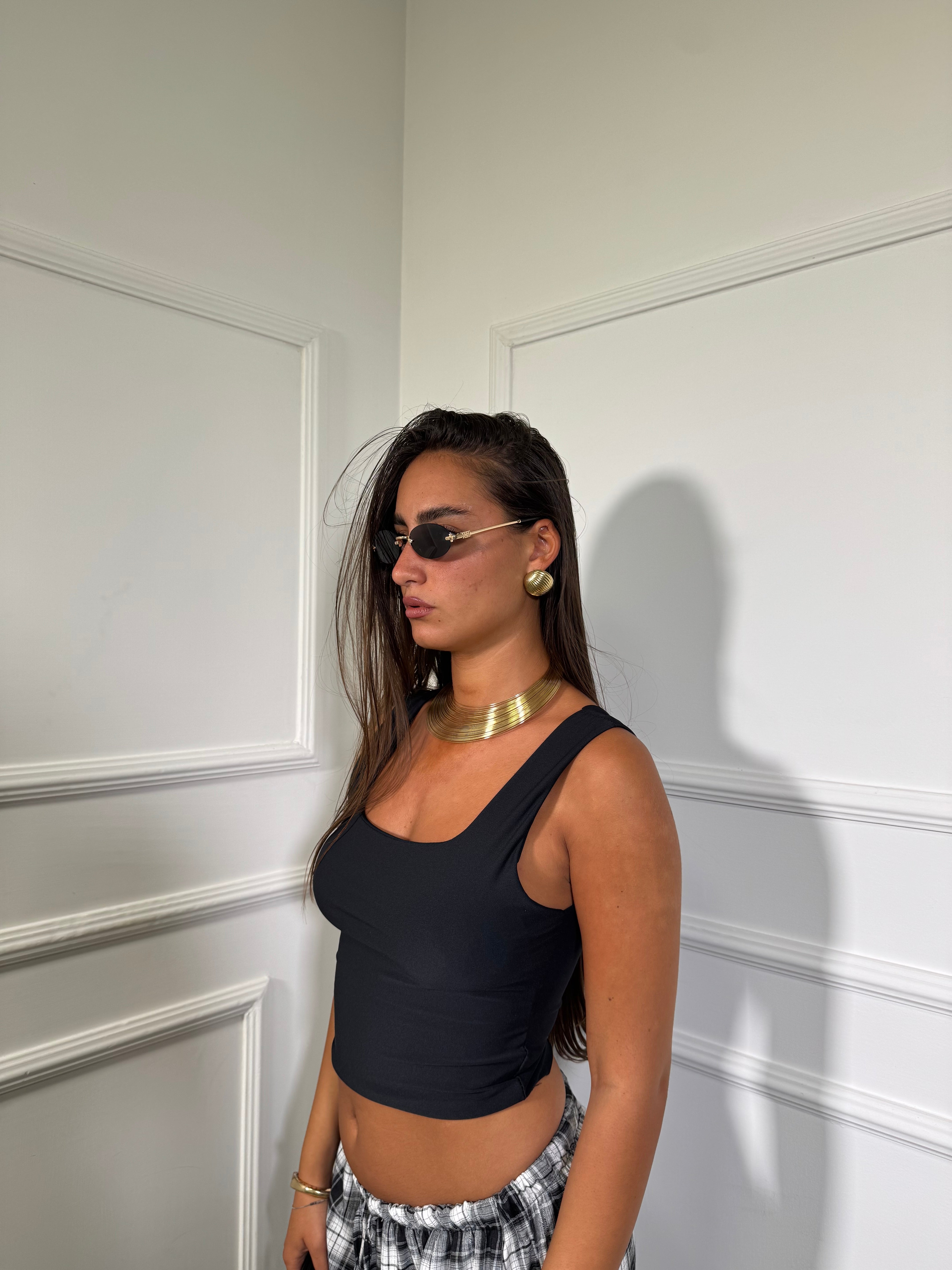 Top in lycra scollo squadrato Bernys nero