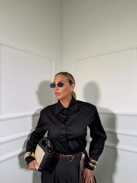 Camicia avvitata con spalline Paola nera