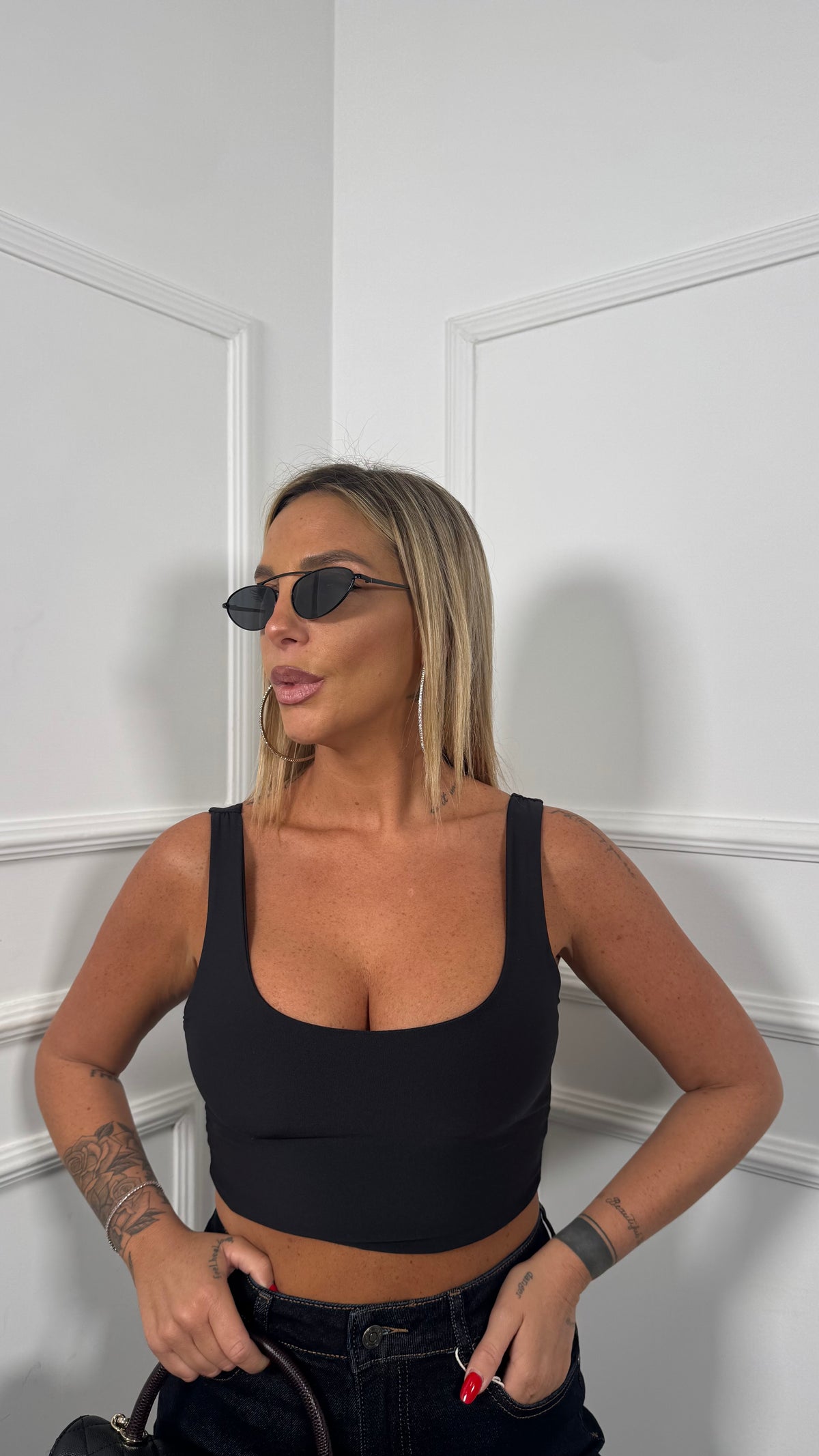 Top crop in lycra Besty nero 16810