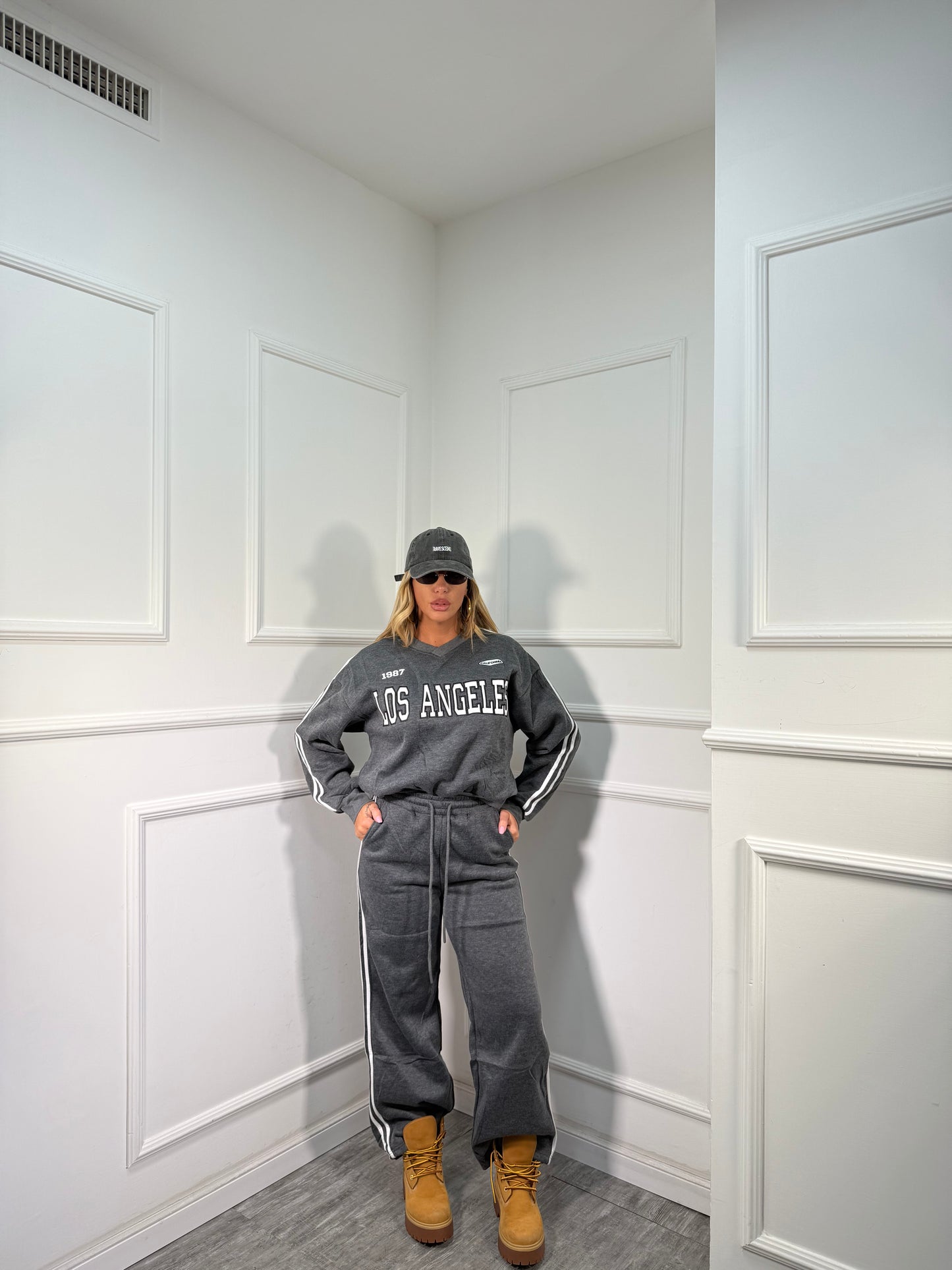 Coordinato in tuta Los Angeles grigio scuro rt723
