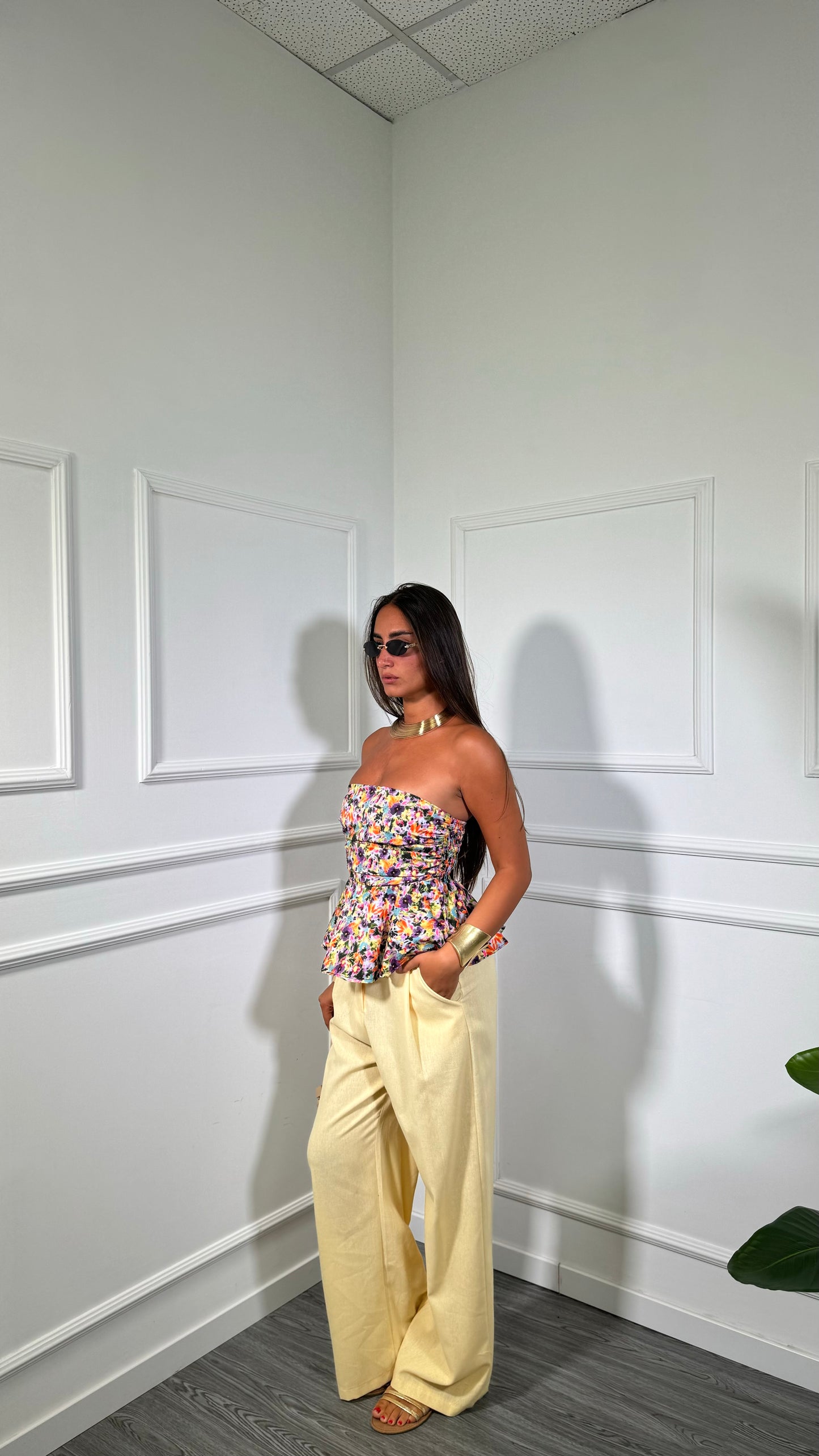 Pantaloni palazzo misto lino giallo paglino
