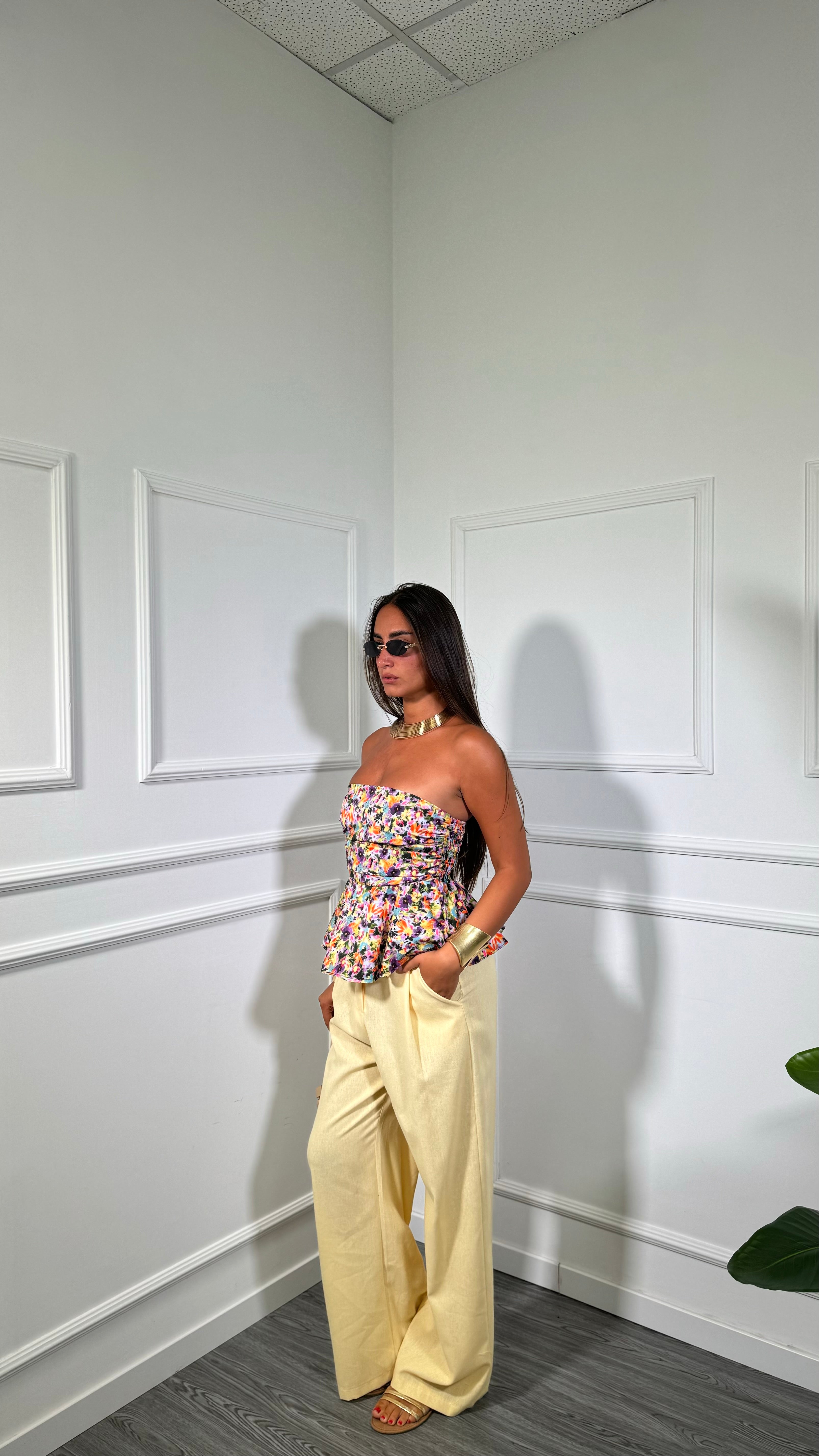 Pantaloni palazzo misto lino giallo paglino