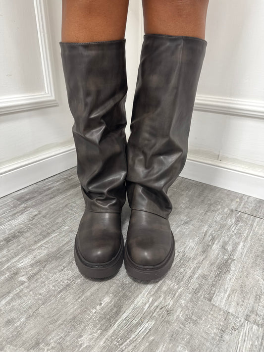 Anfibio con risvolto marrone AC8B-X25108-10