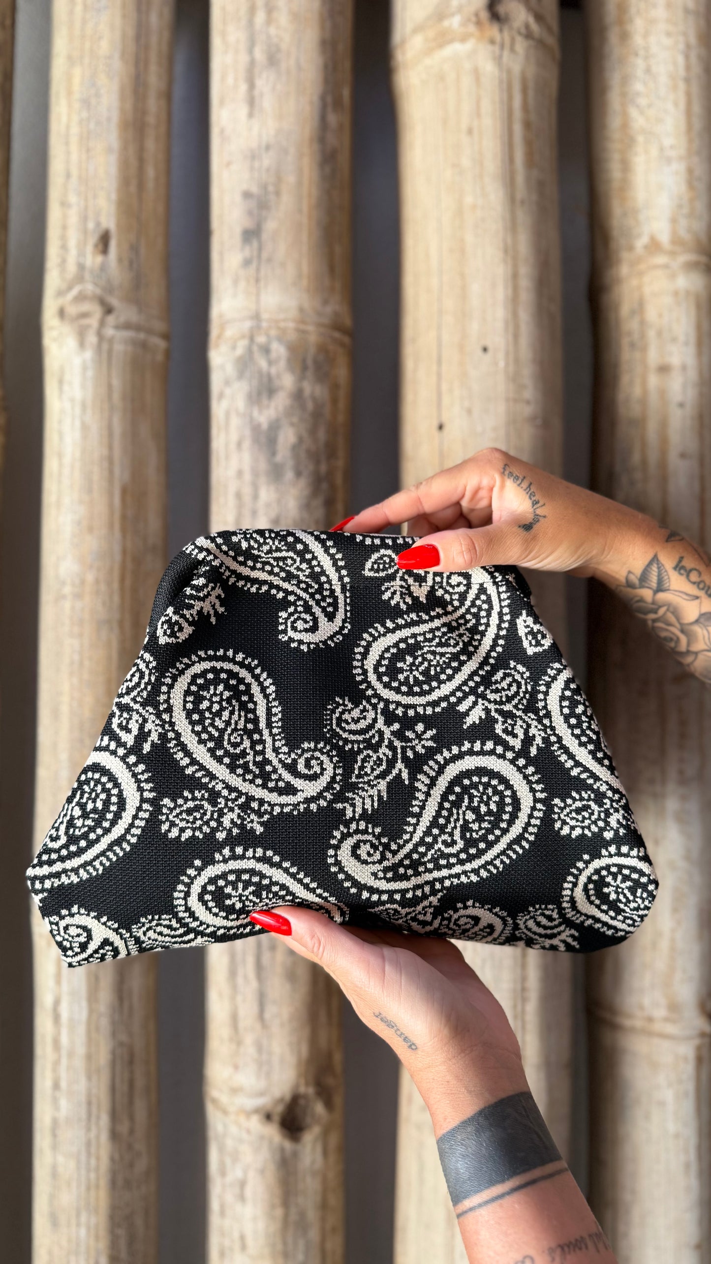 Clatch in tessuto paisley (vari colori)