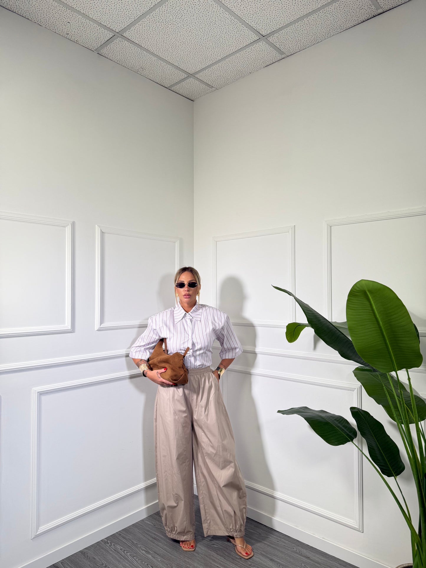 Pantaloni balloon in cotone Florence by justwest beige cnz21