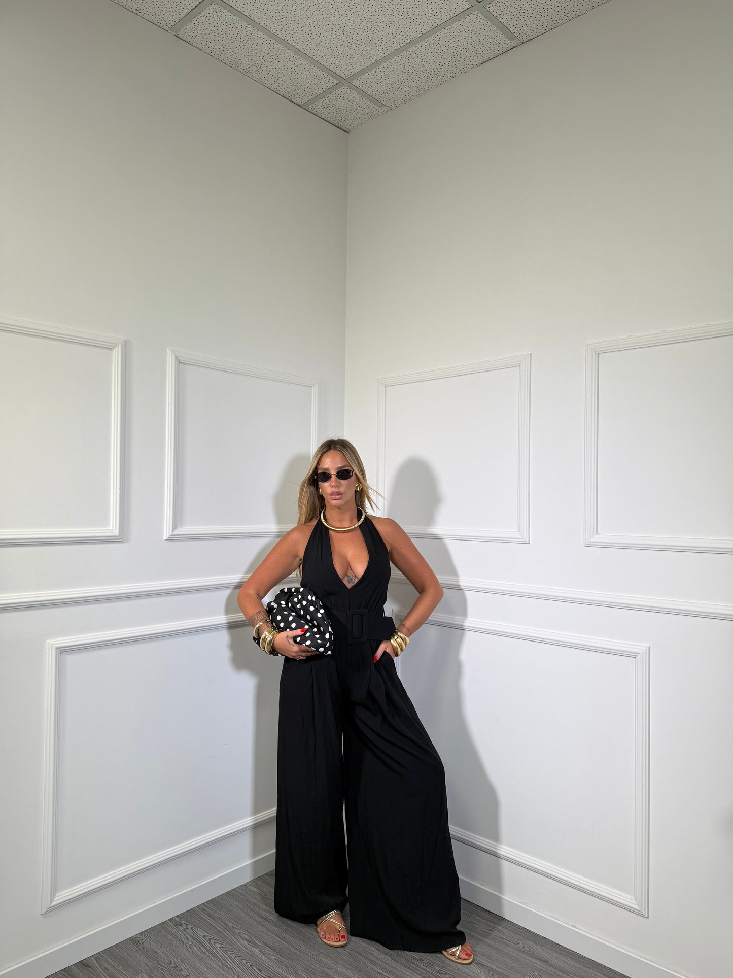 Jumpsuit in viscosa con cinturone Cherlys nero 905837