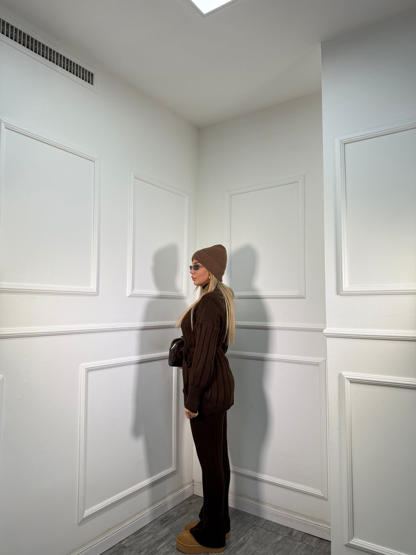 Coordinato in maglia a coste December cioccolato 228000