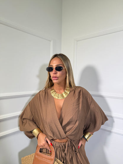 Coordinato con blusa a portafoglio (Curvy) Zamira camel 335