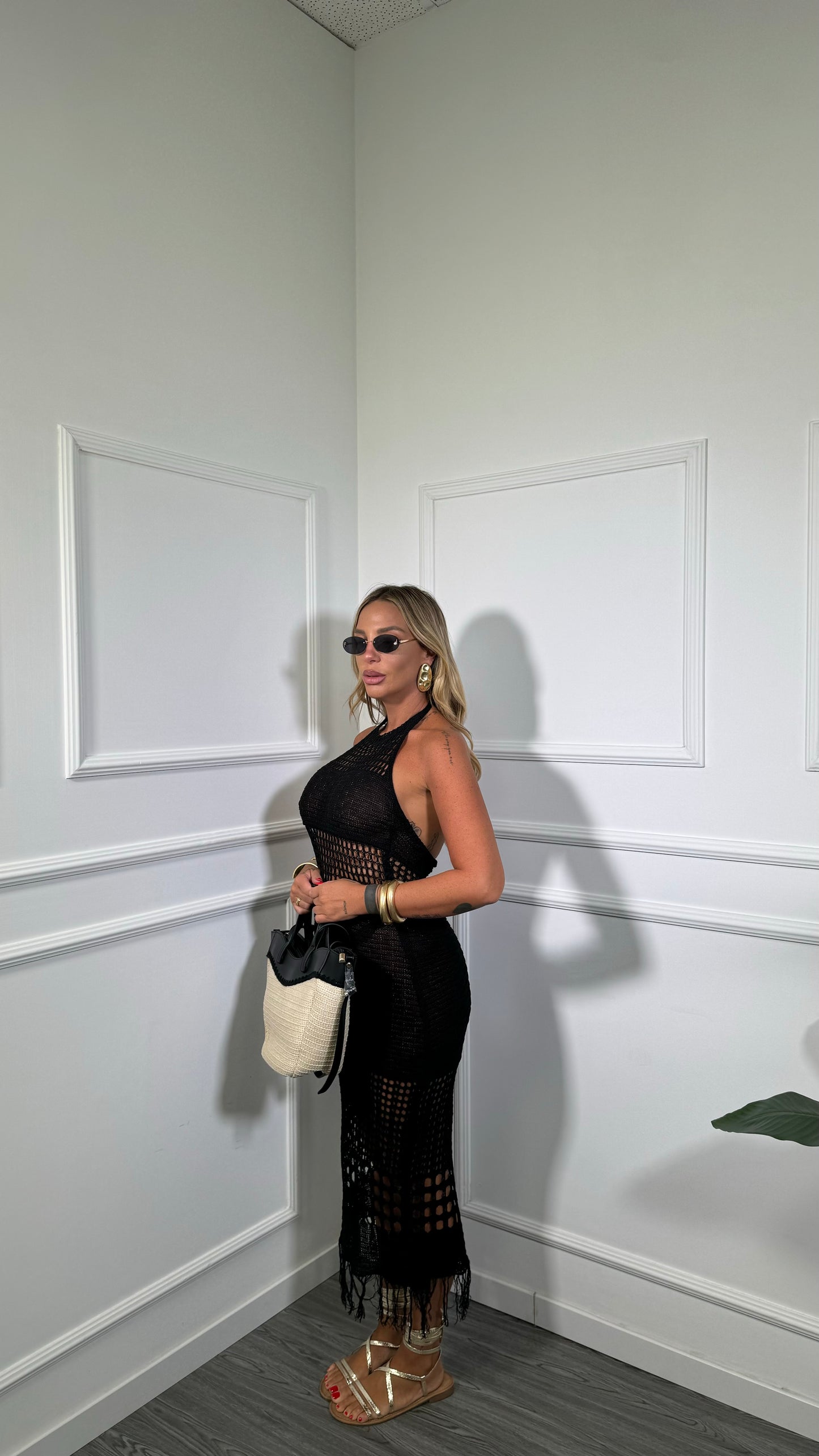 Abito midi in macramè con frange Kyra nero 4352