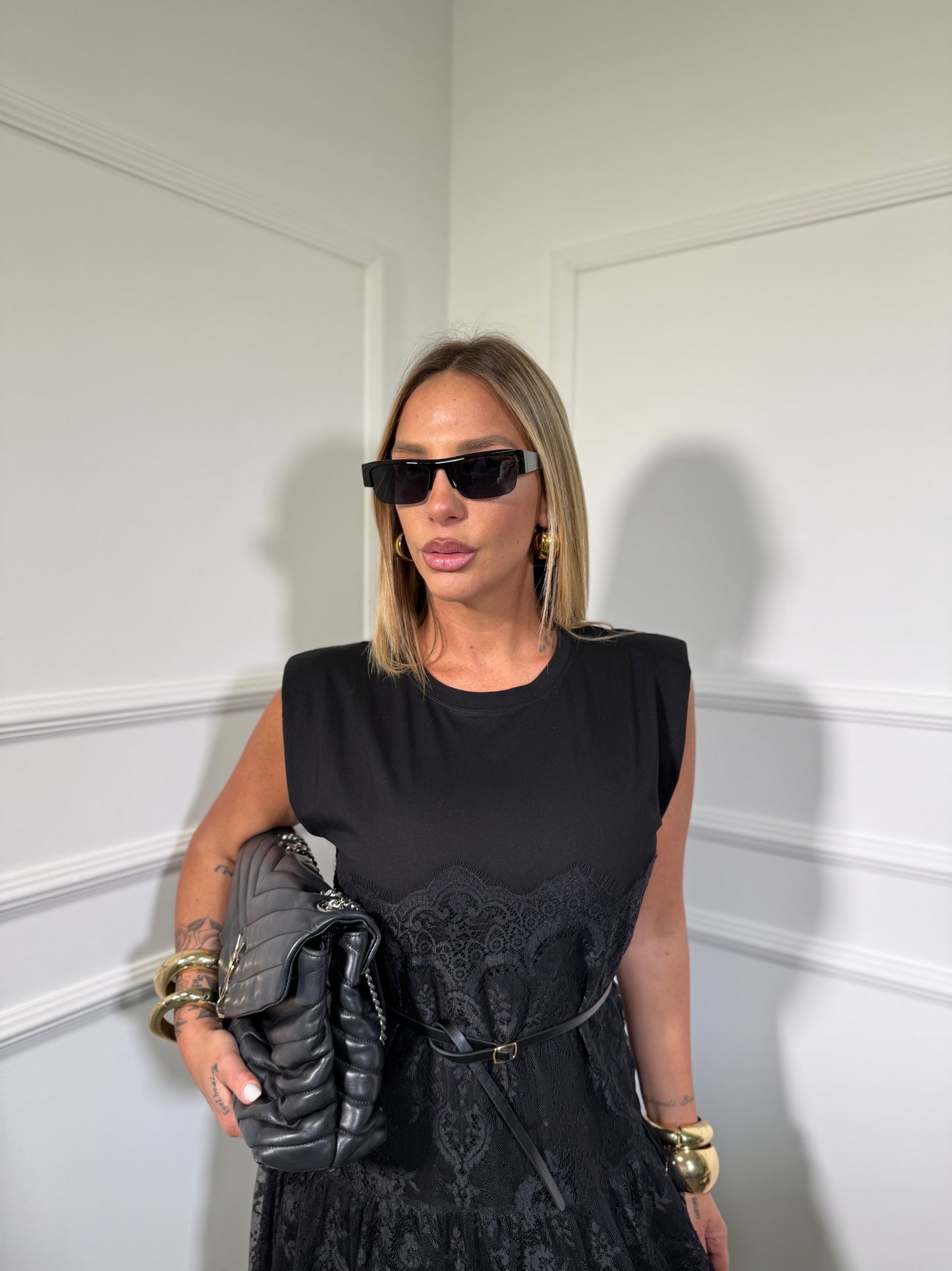 Abito midi in pizzo con spalline Sharon nero 3340