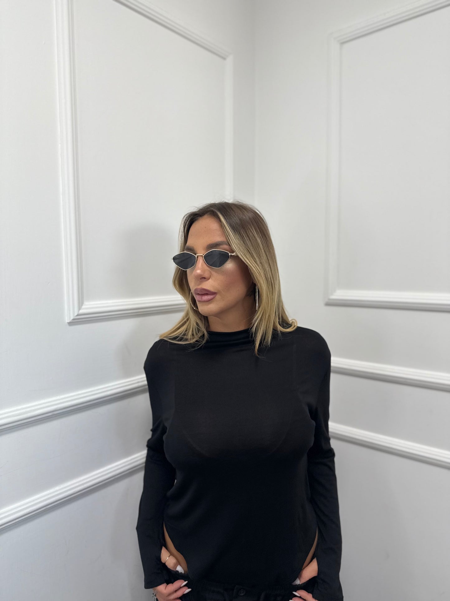 Body semi velato Curvy con manica a guanto nero fd5262