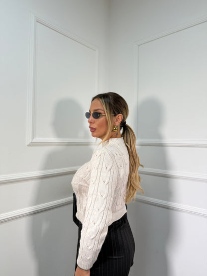 Pullover mezzo collo con trecce beige 022459