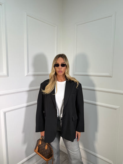 Blazer oversize con spacchetti laterali e spalline imbottite nero 87267