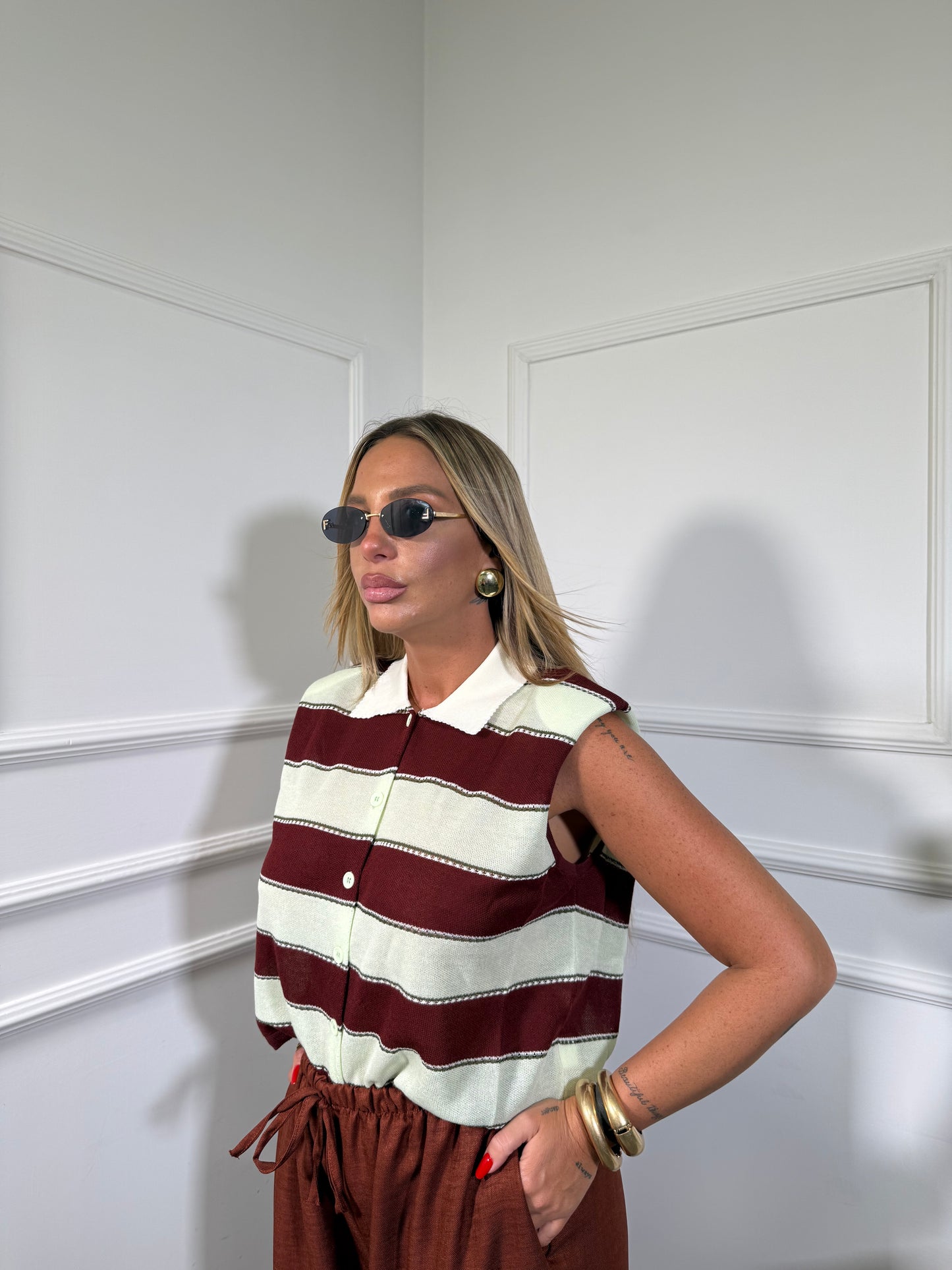 Polo giromanica in filo con spalline Vanilla bordeaux/menta 7626