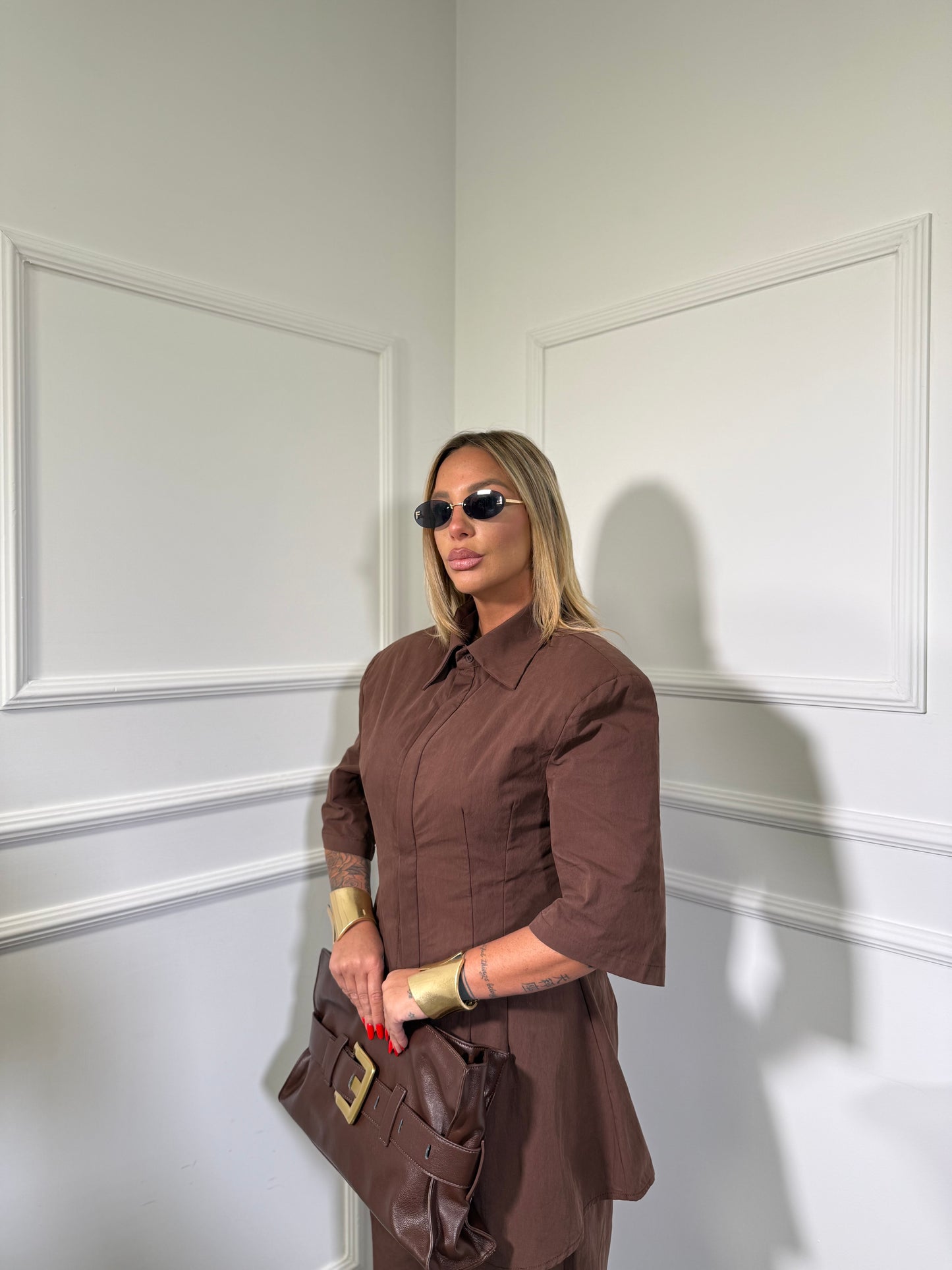 Coordinato in cotone strutturato con spalline Cairo cioccolato har020