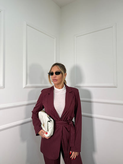 Tailleur gessato Katrin bordeaux 30575