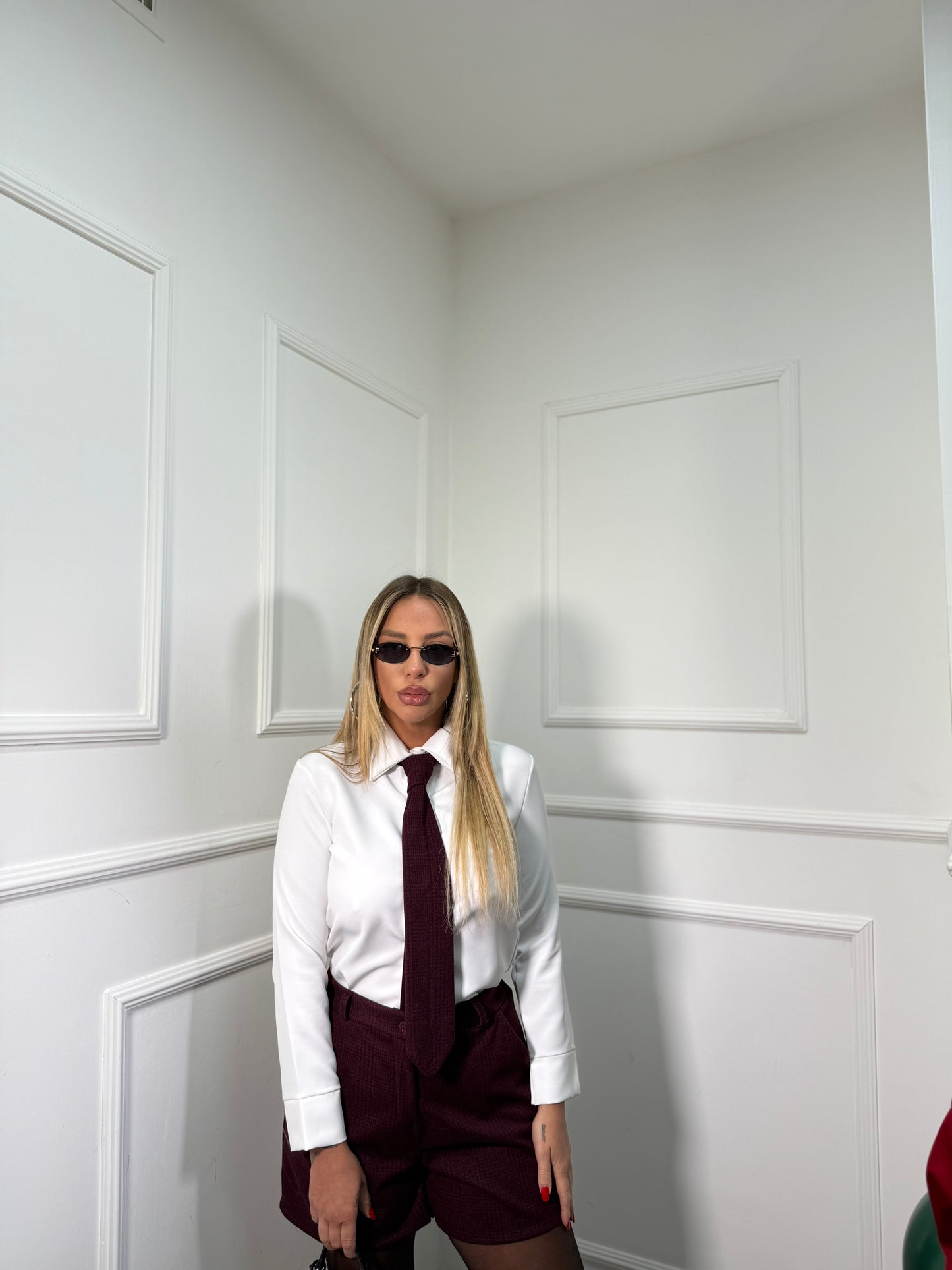 Coordinato con cravatta in tweed Jeremy borgogna