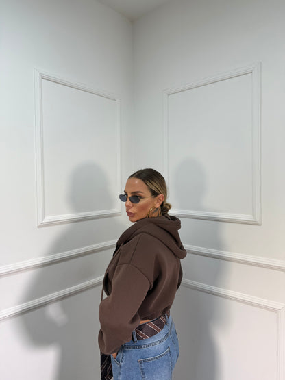 Felpa crop in pile con cappuccio Essential marrone 43763