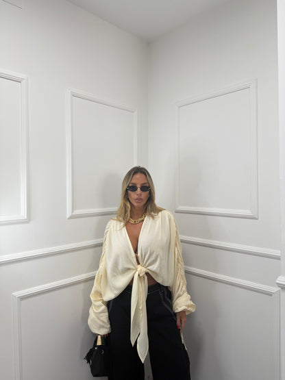 Blusa con fiocco Dafne burro h10077