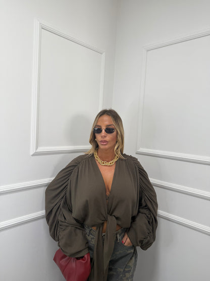 Blusa con fiocco Dafne verde oliva h10077