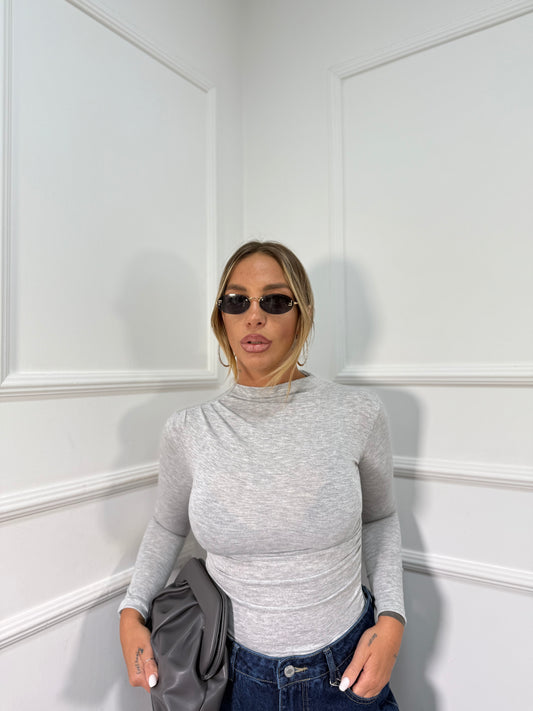 Shirt semi velata mezzo collo con drappeggi grigia 5486