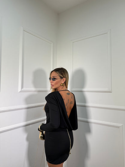 Abito con spalline e scollo a bicchiere Secret nero 27419