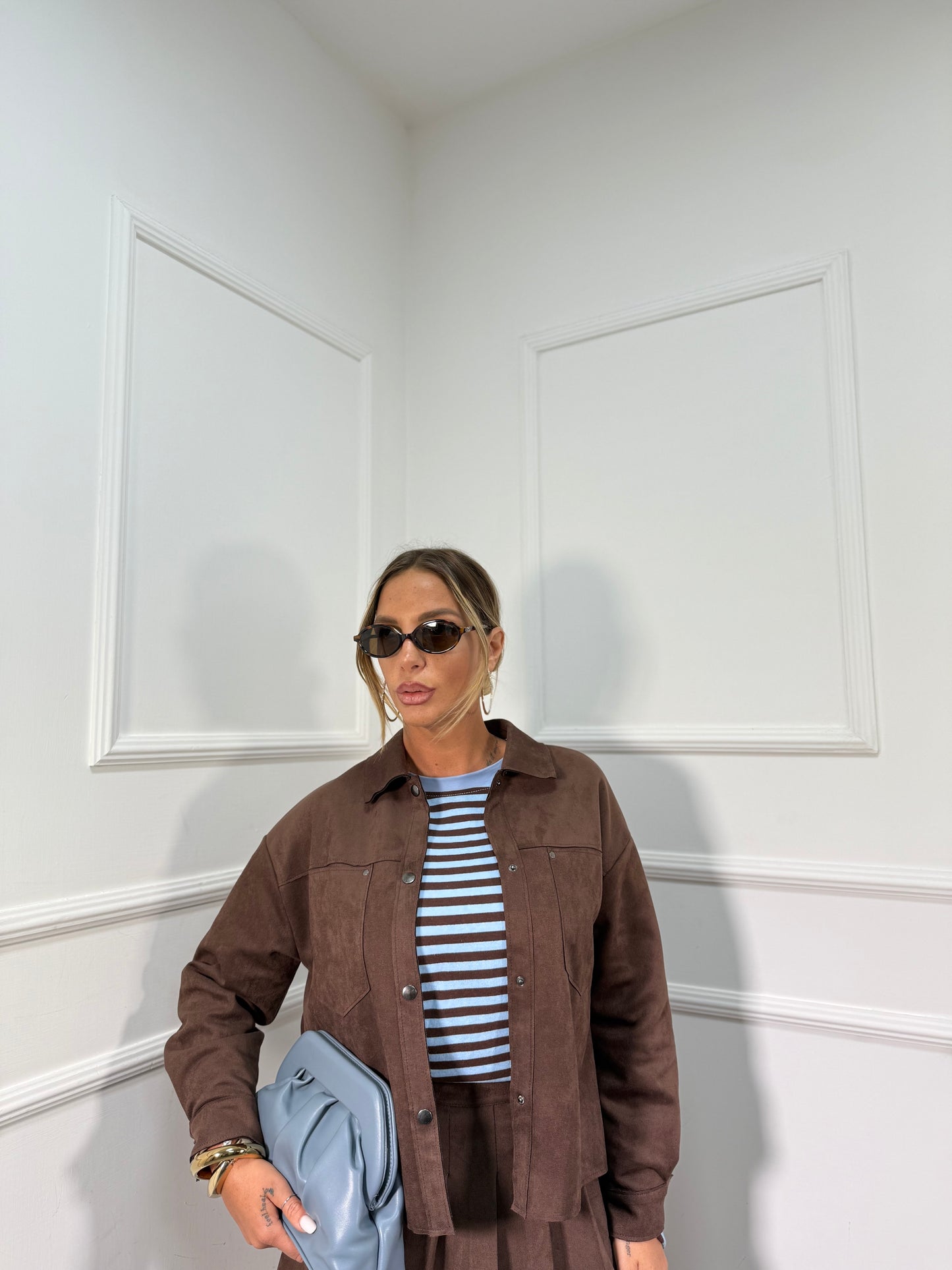 Coordinato eco camoscio Doremi marrone 27509