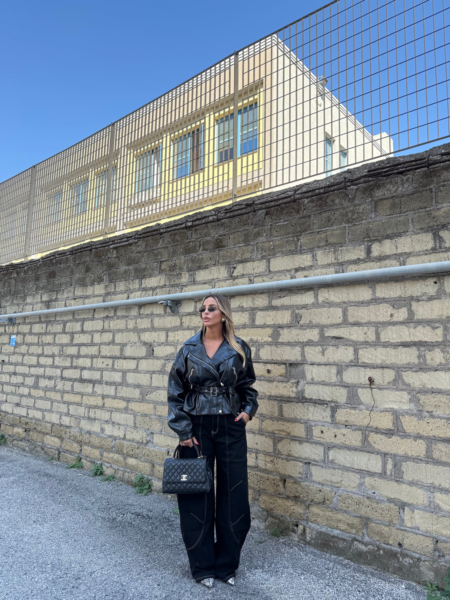 Jeans baggy Muse nero con cuciture bianche f51