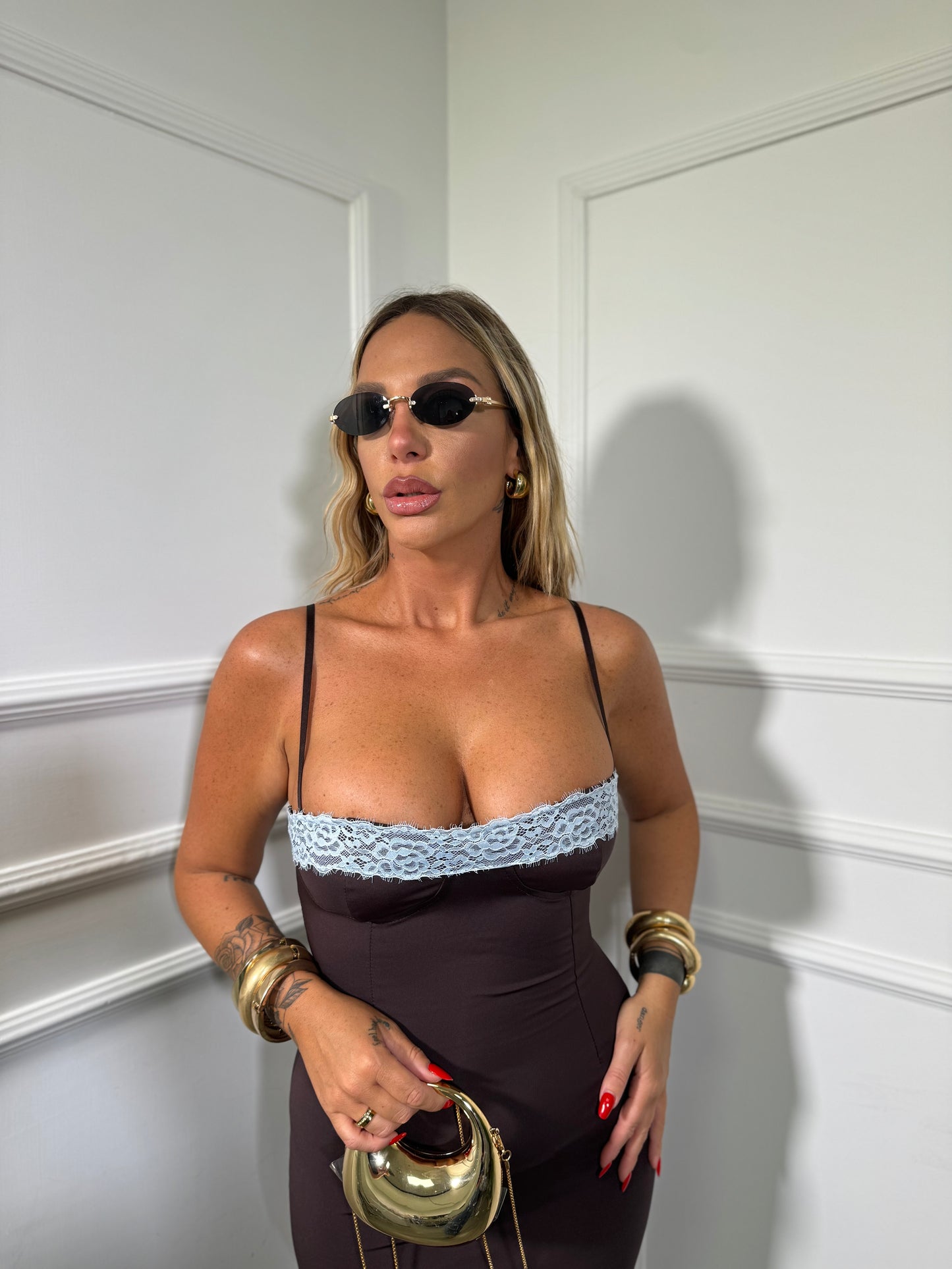 Abito lungo in lycra con pizzo Kendra cioccolato 6039