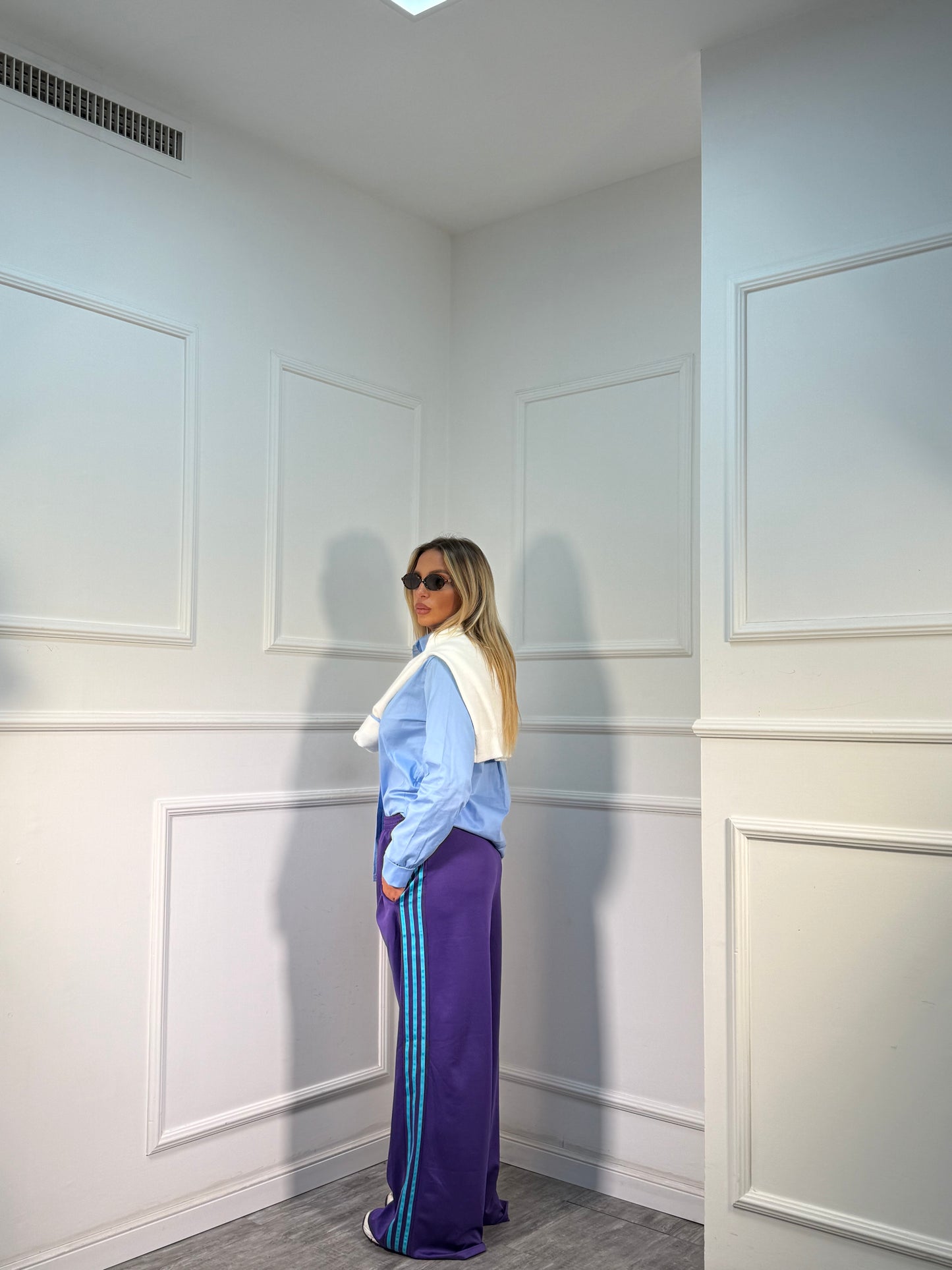 Pantatuta palazzo banda laterale Travel viola/azzurro 96052