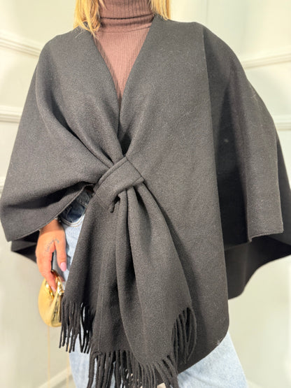 Mantella in misto lana Medellín nera 831