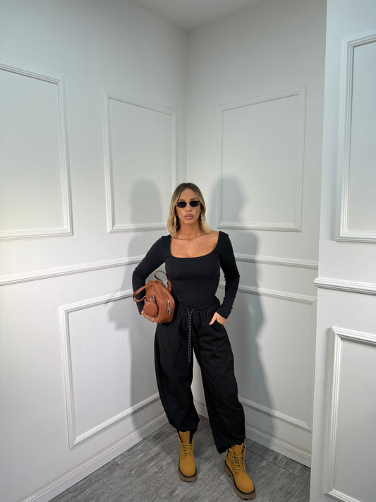 Pantaloni maxi balloon nero by justwest 2618p