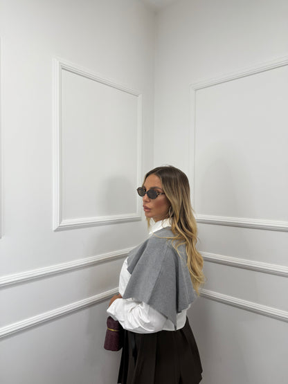 Camicia con mantellina in lana pettinata bianca/grigia by monique 7829