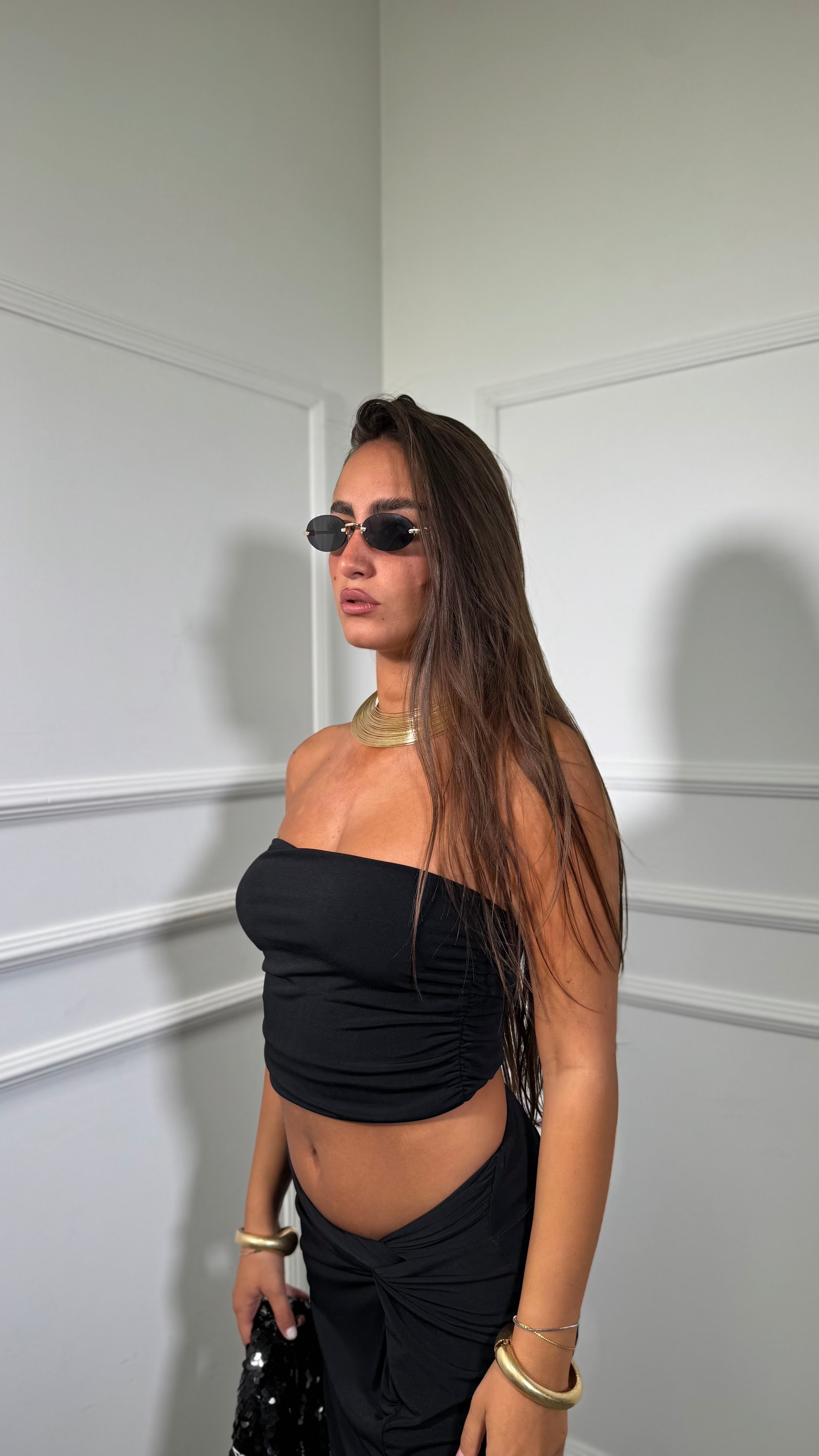 Coordinato in lycra con nodo nero