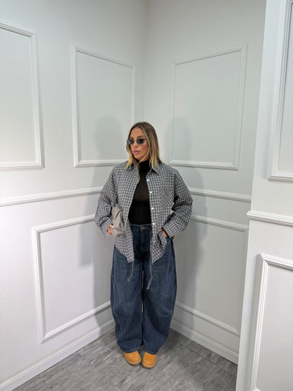 Camicia oversize con manicotti Vibes 2.0 nera/grigia mf2698