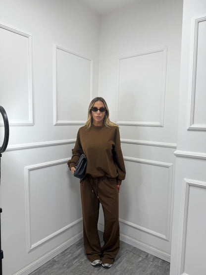 Coordinato comfy curvy marrone 5020